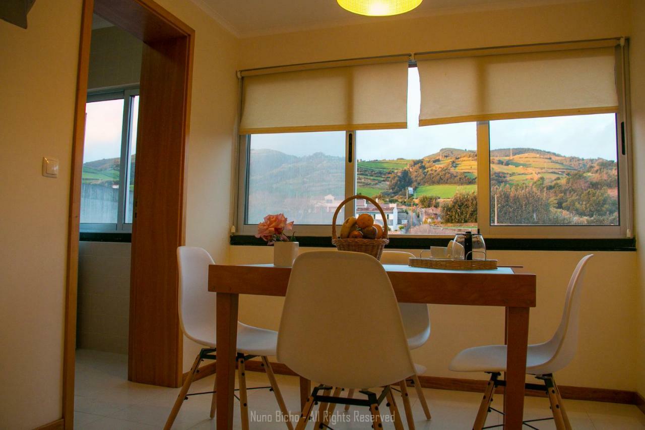 Apartamento Lombinha Вила-Франка-ду-Кампу Экстерьер фото